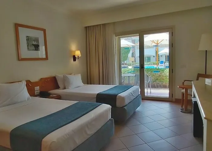 Camel Dive Club & Boutique 4*